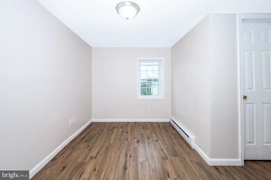 3510 Cemetery Cir, Knoxville, MD 21758 - photo 6