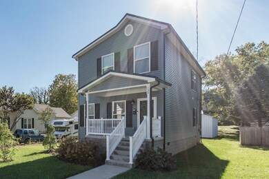 20211016-130-College-St-davis-realty-007
