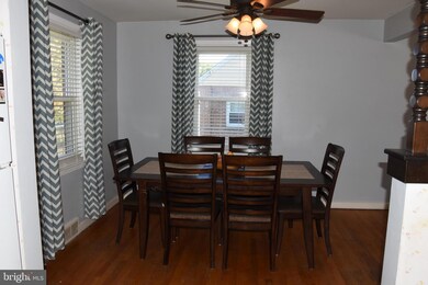 4005 Crestline Dr, Reading, PA 19606 - photo 7