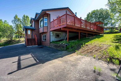 Front with deck
