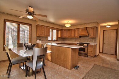 106 Elmwood Dr, Moscow, PA 18444 - photo 7