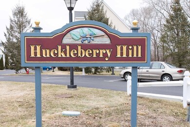 6 Messenger St unit 13, Plainville, MA 02762 - photo 2