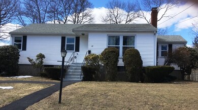 72 Thayer Cir, Randolph, MA 02368 - photo 2