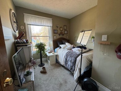 2314 Sauer Ave, Cincinnati, OH 45219 - photo 3