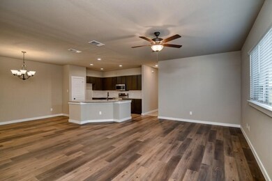 9893 Grosbeak Ln, Magnolia, TX 77354 - photo 5