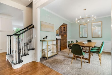 9233 Redbud Ln, Lenexa, KS 66220 - photo 2