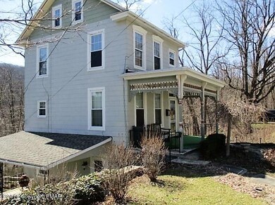 623 South Ave, Jim Thorpe, PA 18229 - photo 4