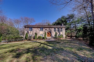 24 Sturbridge Ave, Greenville, RI 02828 - photo 3