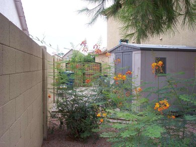 842 N Pineview Dr unit 1, Chandler, AZ 85226 - photo 6