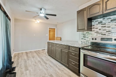 1944 W Havens St, Kokomo, IN 46901 - photo 4