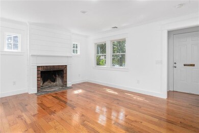 3 Bedlow Place, Newport, RI 02840 - photo 4