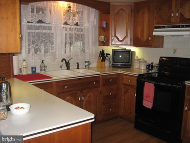 89 Rose Ave, Leola, PA 17540 - photo 5