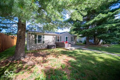 109 Elm Ave, Sheridan, IN 46069 - photo 3