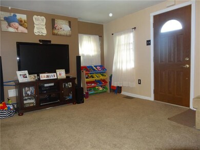 Bright & Cozy Family room.