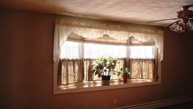 106 Pitman St, Methuen, MA 01844 - photo 5