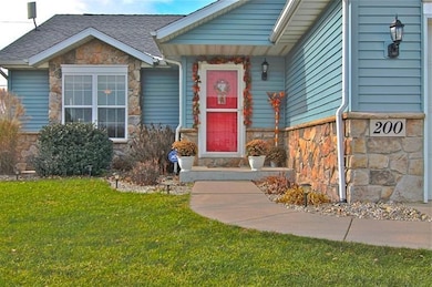 200 Whispering Blvd, La Porte, IN 46350 - photo 3