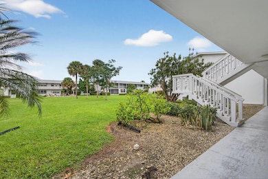 150 Coventry G unit 150, West Palm Beach, FL 33417 - photo 3