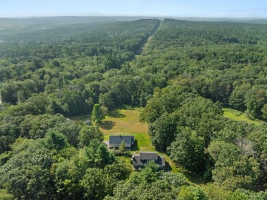 129 Hackett Hill Rd, Hooksett, NH 03106 - photo 7