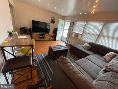 323 Marshall St, Kennett Square, PA 19348 - photo 5