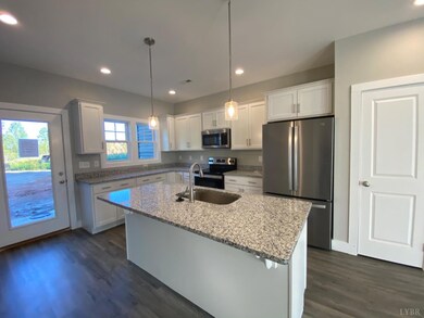 64 High St, Lynchburg, VA 24501 - photo 5