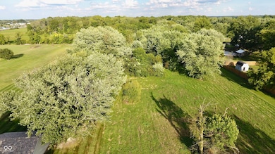 6440 Main St, Anderson, IN 46013 - photo 2