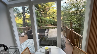 5985 Valerian Ln, Rockville, MD 20852 - photo 7