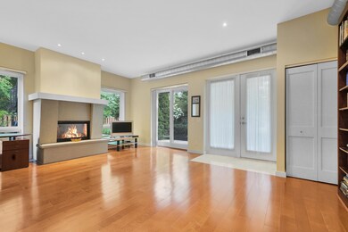 13595 Red Arrow Hwy unit 2, Harbert, MI 49115 - photo 5