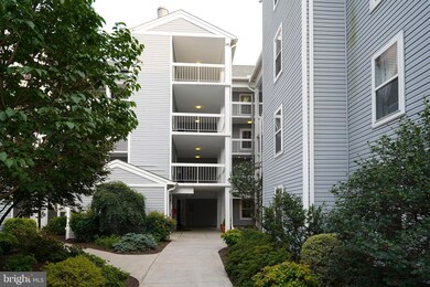 The Four Winds at Oakton unit 2-B6, Oakton, VA 22124 - photo 2