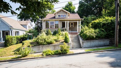 38 6th St, Providence, RI 02906 - photo 3