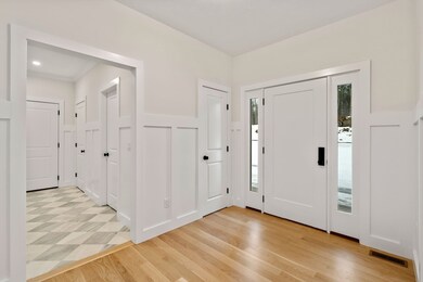 291 Fisher Rd, Holden, MA 01520 - photo 4