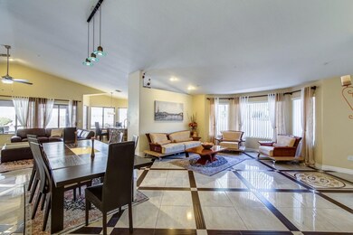 7556 E Desert Vista Rd-MLS_Size-004-7-Fa