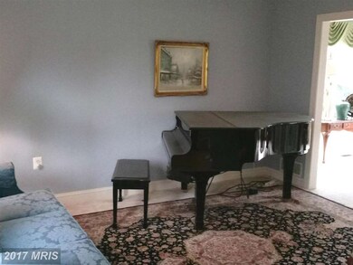 5125 Hodges Rd, Sykesville, MD 21784 - photo 2