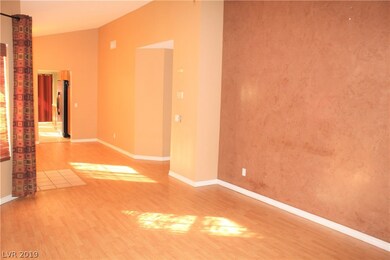 3209 Shallow Point Cir unit na, Las Vegas, NV 89117 - photo 5