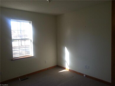 215 Garren Town Rd, Asheboro, NC 27205 - photo 7