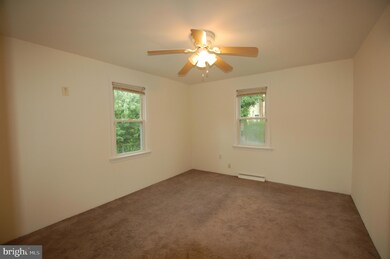 122 Guest St, Penns Grove, NJ 08069 - photo 6
