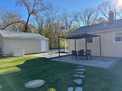 24 Nod Rd, Swansea, MA 02777 - photo 5