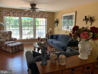 8 Mid Mountain Ln, Berkeley Springs, WV 25411 - photo 4