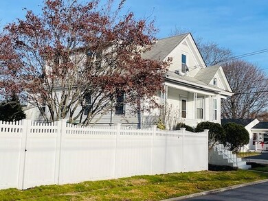 33 Rhode Island St, Cranston, RI 02920 - photo 2