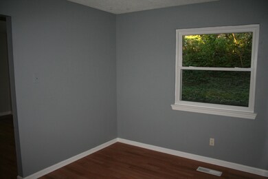 5210 Donlyn Ln, Hixson, TN 37343 - photo 6