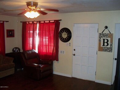 Burtch - 2824 East Mulberry Drive Hall t