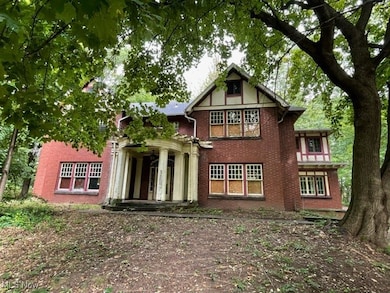 74 Maplewood Ave, Akron, OH 44313 - photo 5