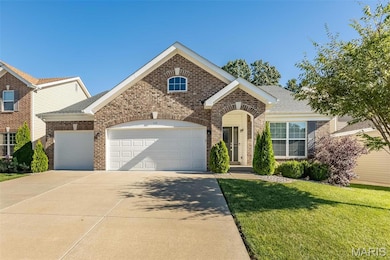 117 Keystone Ridge Dr, O Fallon, MO 63366 - photo 2