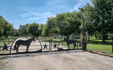 19330 Becker Rd, Hockley, TX 77447 - photo 4