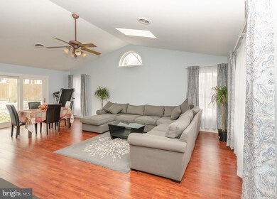 703 Sequoia Dr, Edgewood, MD 21040 - photo 4