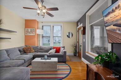 107 E Washington St, Oswego, IL 60543 - photo 5