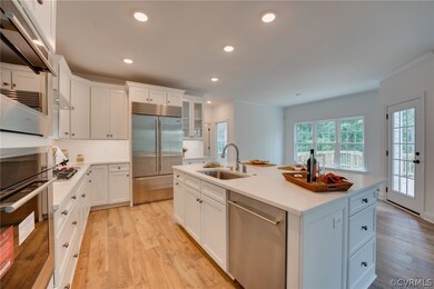 13313 Edmonton Dr, Midlothian, VA 23113 - photo 3