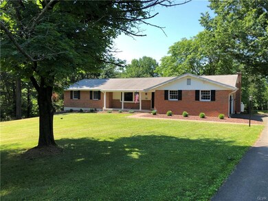 4230 Dillingersville Rd, Zionsville, PA 18092 - photo 3