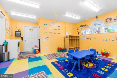 1818 Delaware Ave, Wilmington, DE 19806 - photo 6