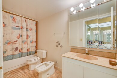 2500 Parkview Dr unit 1419, Hallandale Beach, FL 33009 - photo 7