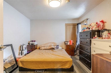 856 W 73rd St, Los Angeles, CA 90044 - photo 4